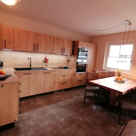 Komfort Serviced By Auhof *