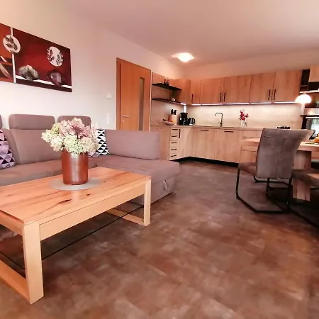 Komfort Serviced By Auhof Apartment Kaprun