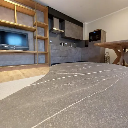 Komfort Serviced By Auhof Lägenhet