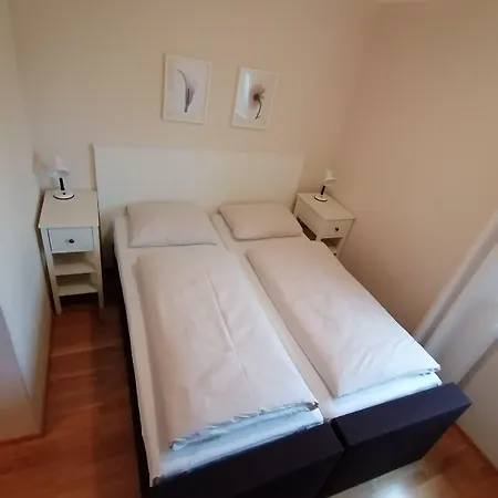 Komfort Serviced By Auhof *