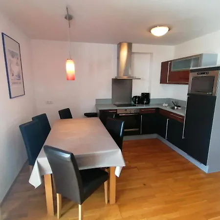 Komfort Serviced By Auhof Apartment Kaprun