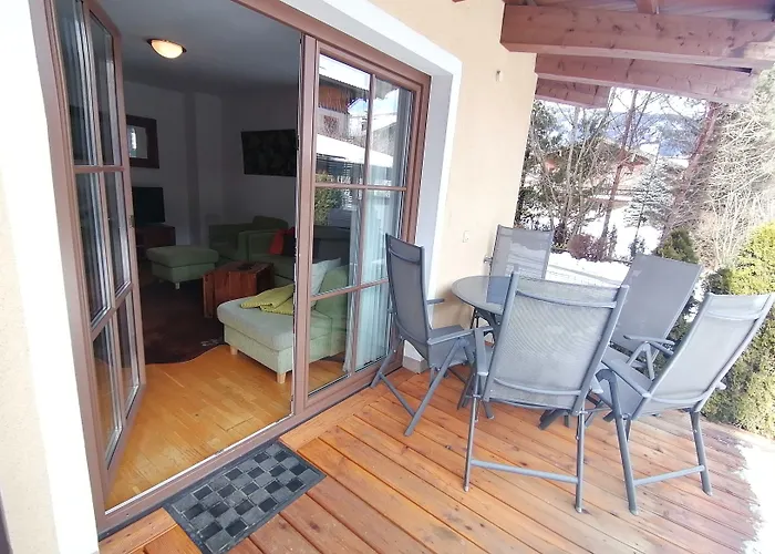 Komfort Serviced By Auhof Διαμέρισμα *